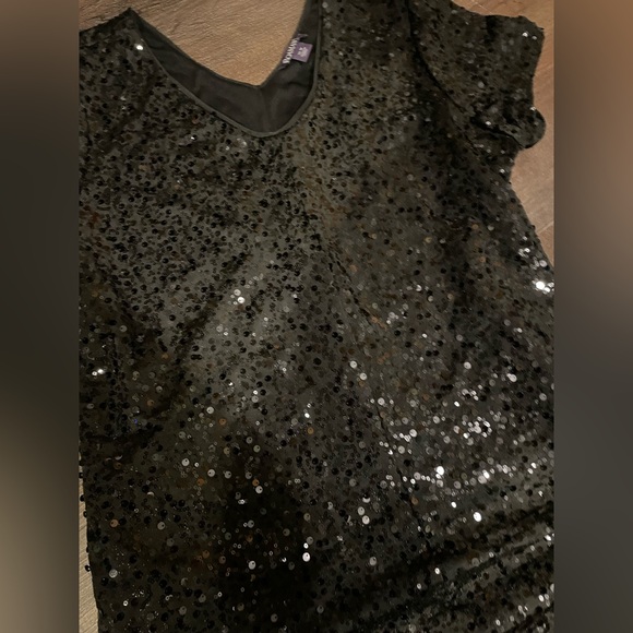 Black Sequin Women's Top - Picture 6 of 6